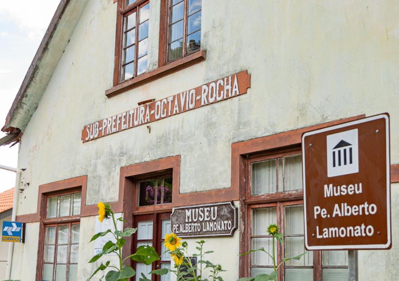 Dona Adelia Hotel E Restaurante Flores da Cunha Eksteriør bilde